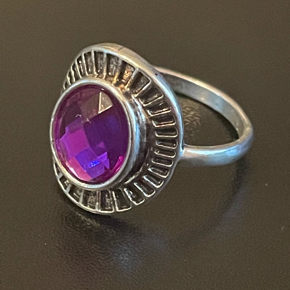 Purple rhinestone silver plated ring size 7